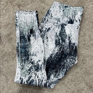 Abstract Marbled High-Rise Leggings in Black, White & Sage